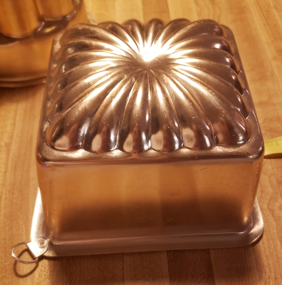 Vintage Copper Molds - Set of 2 - Picture 6 of 11